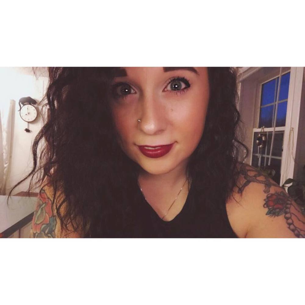 Meet your Posher, Brittney